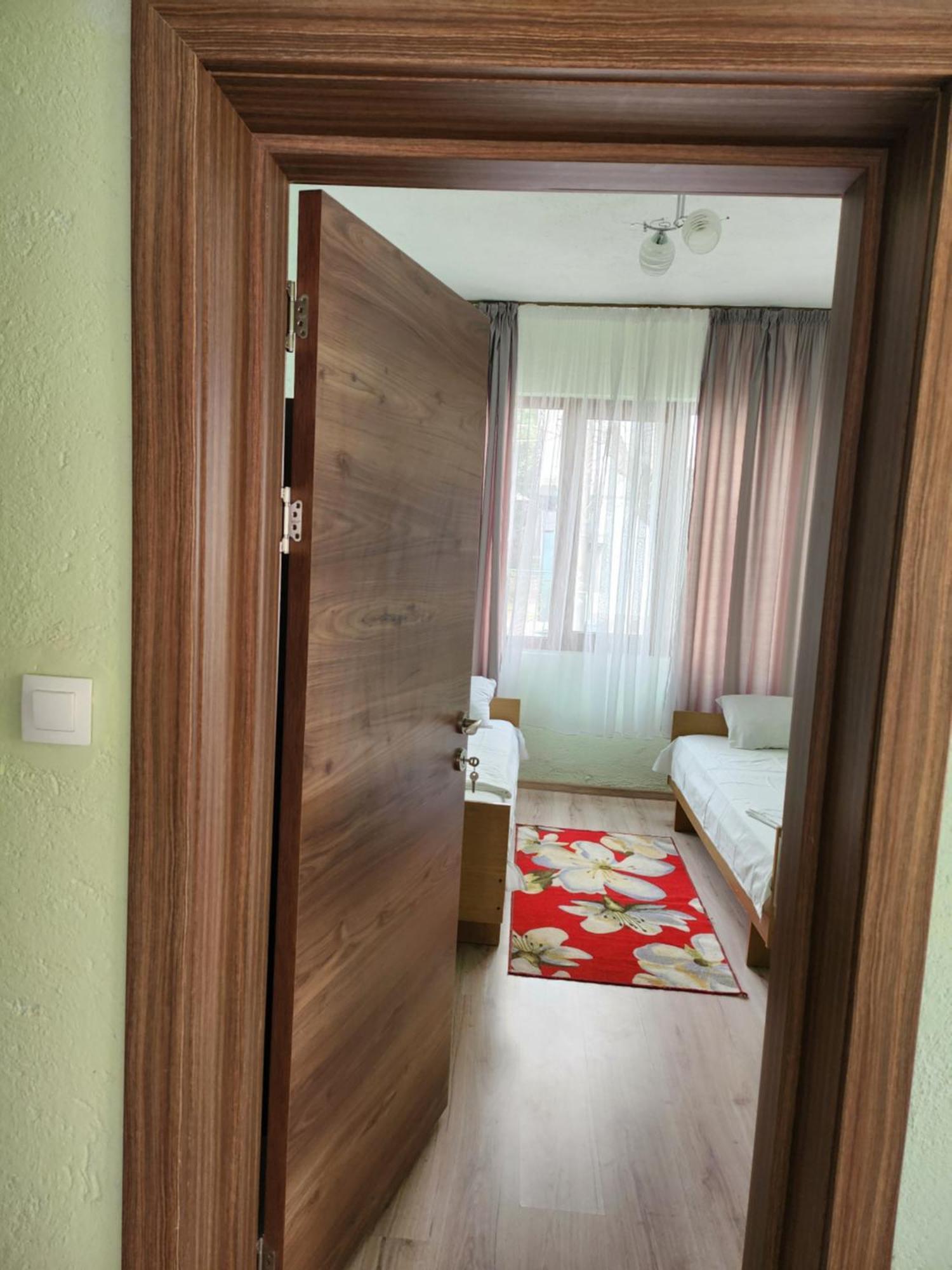 Apartment Lachevi Sandanski Room photo